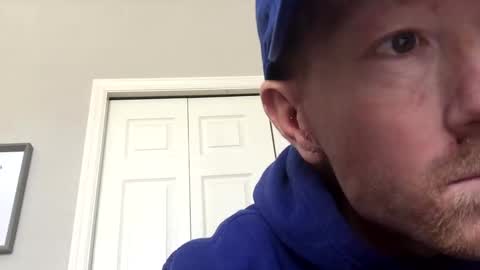 Snapshot of dustinthesweettalker chatting on February 28, 7:25 pm Dustinthesweettalker online show from February 28, 7:25 pm