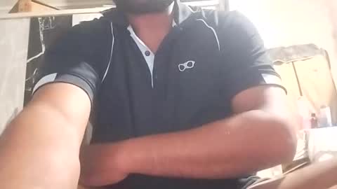 Rockhandsome online show from April 15, 4:40 pm