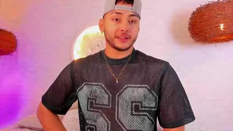 dylan_vega01 online show from March 22, 7:08 pm