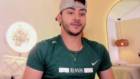 dylan_vega01 online show from April 10, 3:19 pm