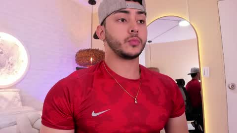 dylan_vega01 online show from April 5, 5:09 pm