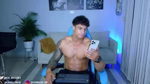 Dylan Rivera online show from November 9, 3:43 am