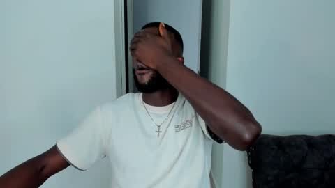 Dylan Taylor online show from October 1, 4:05 am