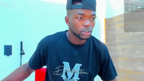 Dylan Taylor online show from February 2, 4:05 am