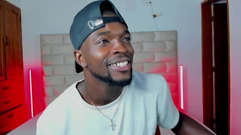 Dylan Taylor online show from January 8, 12:43 pm