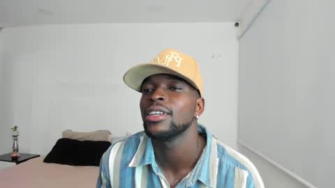 Dylan Taylor online show from March 4, 3:33 am