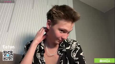 eaton_ online show from October 25, 4:31 pm