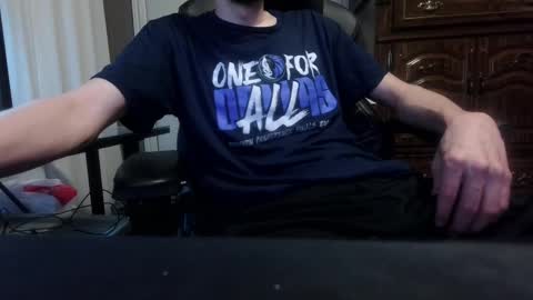 eazyduzit24 online show from April 14, 7:19 am