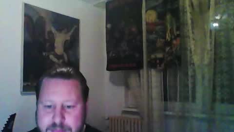 Snapshot of eda666 chatting on February 17, 6:37 pm Edward online show from February 17, 6:37 pm