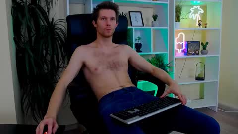 eddie_baker online show from March 26, 2:15 am