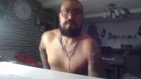 edgarram83 online show from November 21, 6:23 am