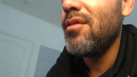 EdgeM online show from December 11, 8:27 pm