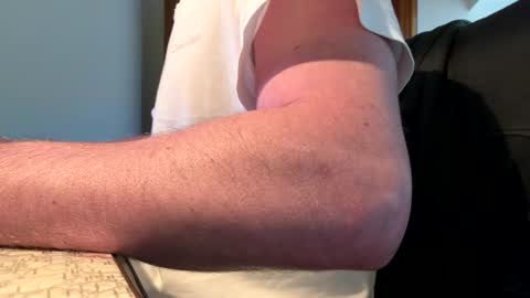 Edginghandjober online show from February 22, 3:57 pm