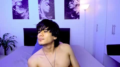 eiden_allenx1 online show from December 2, 6:11 pm