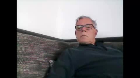 Snapshot of eisbaer1957 chatting on December 15, 8:52 am eisbaer1957 online show from December 15, 8:52 am