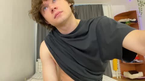 Eitan online show from May 30, 4:51 pm