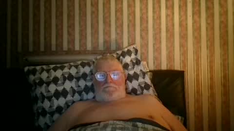 eketman1964 online show from January 7, 11:54 pm