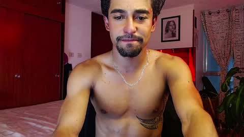 xoxo online show from April 8, 12:11 am