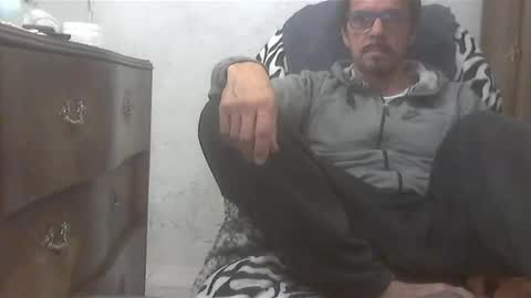 Snapshot of el_principe_veryhot chatting on March 12, 7:02 am el_principe_veryhot online show from March 12, 7:02 am