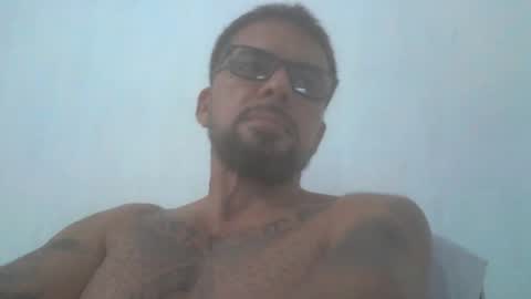 el_principe_veryhot online show from February 3, 4:32 am