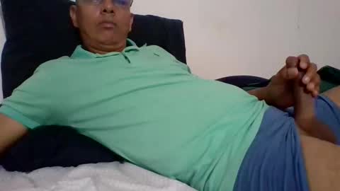 elapasionado05 online show from April 26, 4:32 am