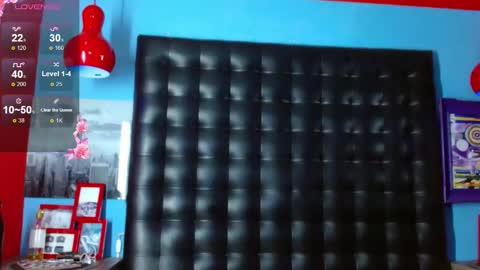 Snapshot of elianfoxter chatting on January 7, 10:30 pm ---Elian--- online show from January 7, 10:30 pm