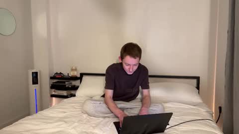 Eli Grayson online show from December 23, 1:47 am