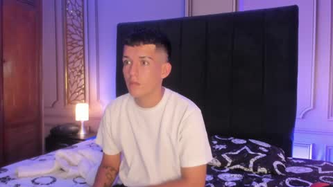 eliot_vip online show from April 23, 2:38 am