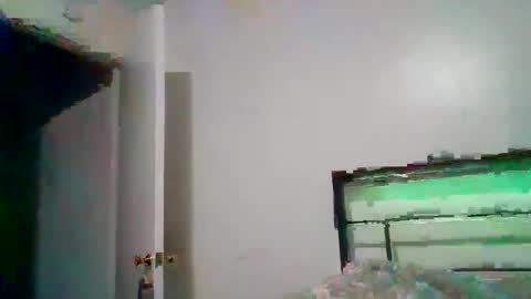 elmario24 online show from March 25, 7:45 am