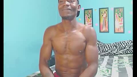 elmiltonnjakee online show from February 18, 6:49 pm