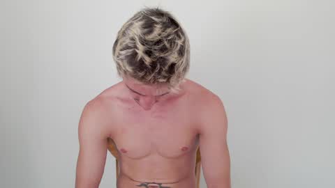 elpsycongroo online show from December 27, 7:40 am