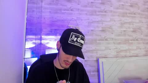 emir_ozan online show from January 19, 11:23 am