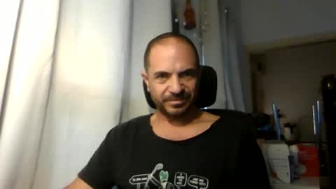 Ariel online show from June 17, 3:52 am