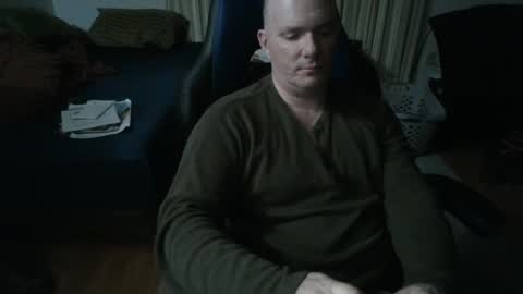 Snapshot of emsguy1 chatting on February 28, 5:48 am Matt online show from February 28, 5:48 am