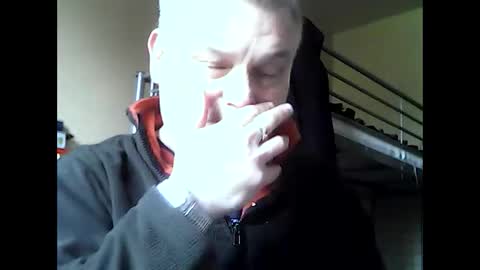 englishguysurrey online show from March 28, 9:42 am