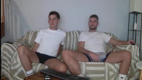 Snapshot of englishladxxx chatting on September 22, 10:53 pm Englishladxxx online show from September 22, 10:53 pm