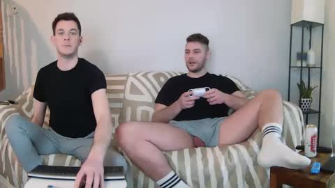 Snapshot of englishladxxx chatting on February 28, 3:59 pm Englishladxxx online show from February 28, 3:59 pm