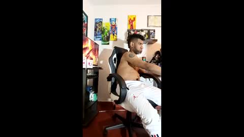 enriblack92 online show from April 12, 12:36 am