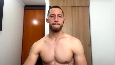 enzo_savage online show from January 8, 8:25 pm