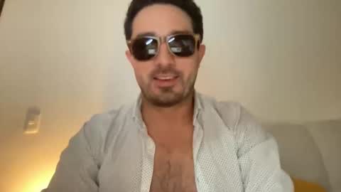 eraofans_mate online show from May 28, 2:20 am