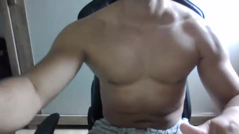 erectuspintus online show from January 19, 11:01 am