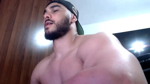 eren_smith online show from February 11, 11:54 pm