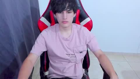 eren_tatakae online show from November 3, 4:49 am