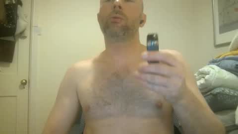 Snapshot of eric334418 chatting on February 10, 2:26 pm eric334418 online show from February 10, 2:26 pm