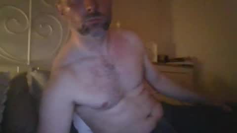 eric334418 online show from February 8, 5:50 pm