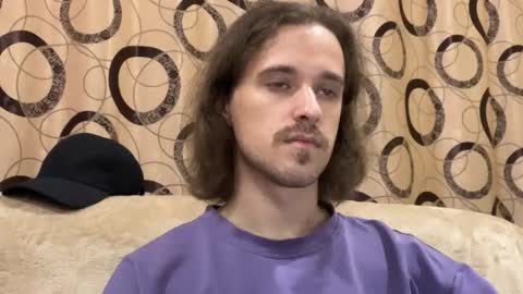 Eric online show from November 8, 4:43 pm