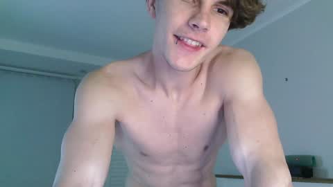 Eric Crush online show from January 11, 3:55 am