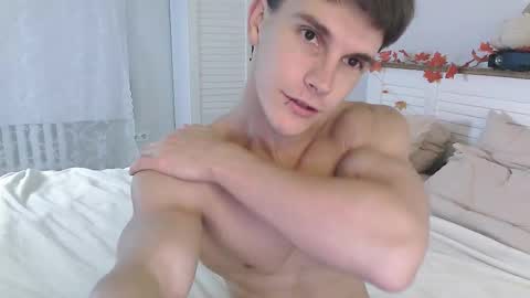 Eric Crush online show from September 29, 3:49 am