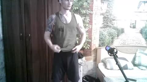 Snapshot of eric_the_vikking chatting on September 15, 11:55 am Eric online show from September 15, 11:55 am