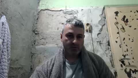 eric online show from April 14, 12:44 am